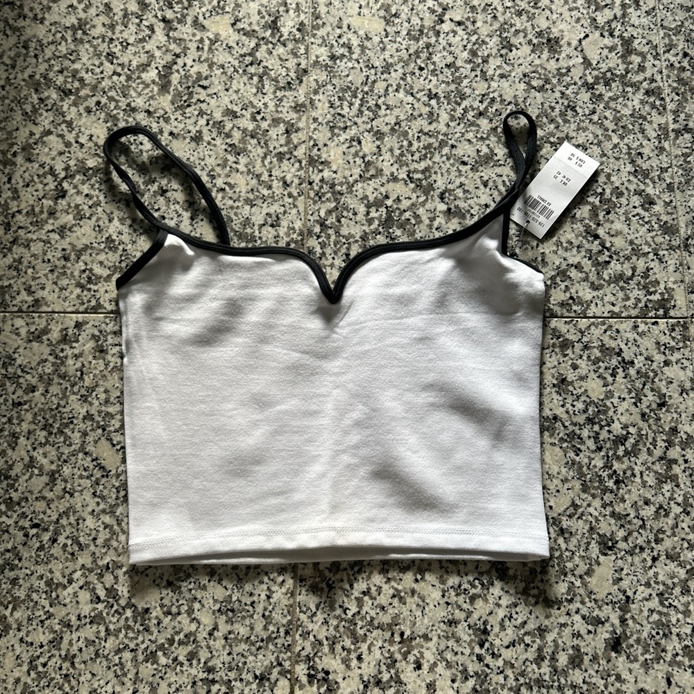 Abercombie & Fitch Sweetheart Crop Top Size XS NWT